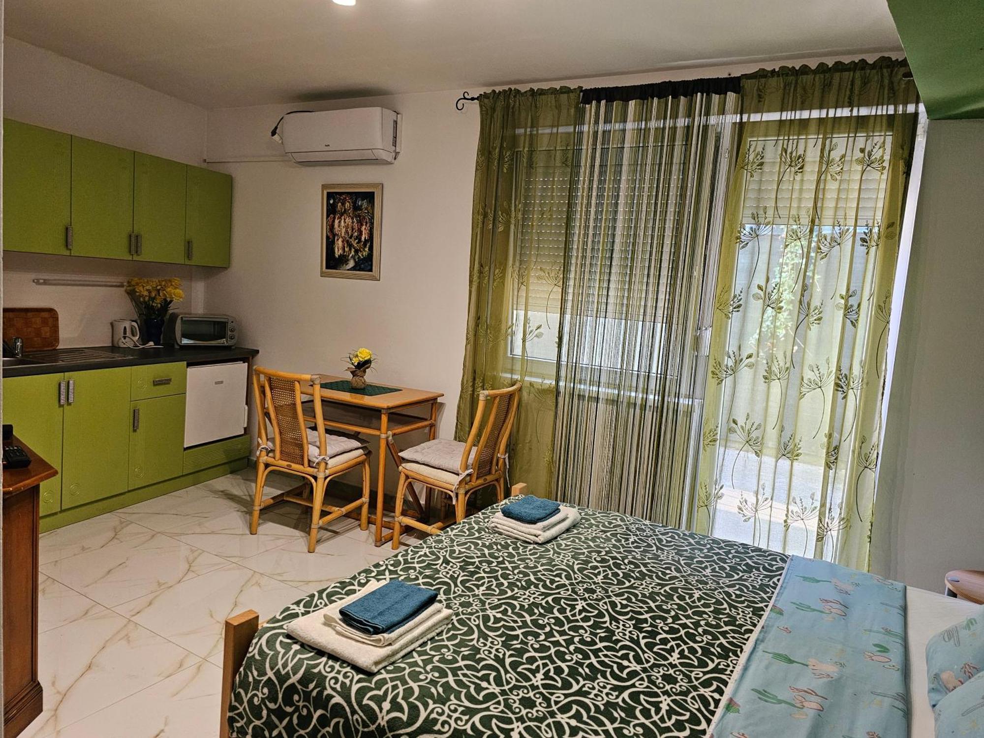 Apartmani Royal Residence Golubac Extérieur photo